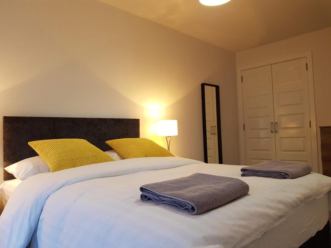 3 Royal View Apartments Stirling Luaran gambar