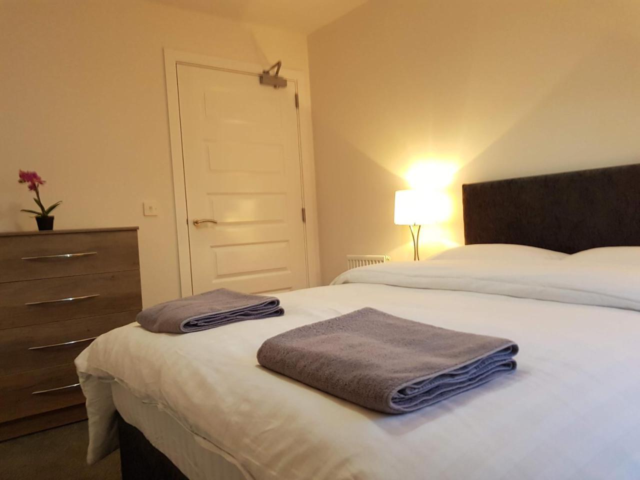 3 Royal View Apartments Stirling Luaran gambar